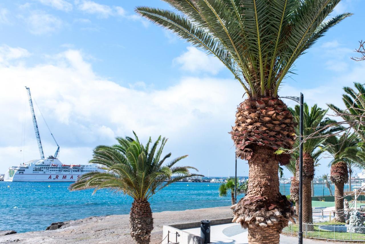 Apartmán Comodoro Cristianos Beach Vivienda Vacacional Los Cristianos  Exteriér fotografie